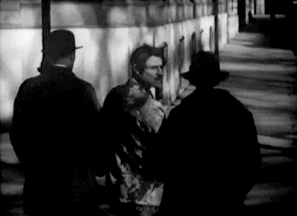 Filmszenen aus Luis Buñuels DAS GOLDENE ZEITALTER